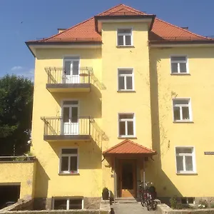 pension-achtzimmer.com-bavaria.com/